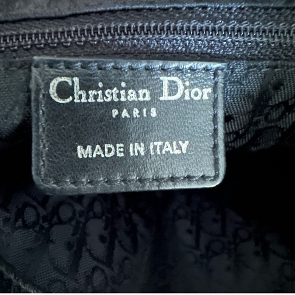 Authentic DIOR handbag - Picture 6 of 16